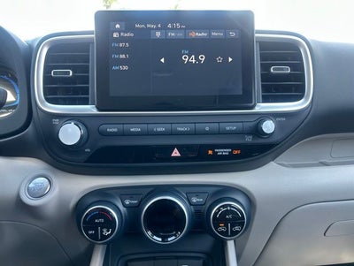 2026 Hyundai VENUE SEL W/Two-Tone Roof