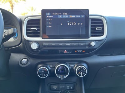 2026 Hyundai VENUE SEL W/Two-Tone Roof