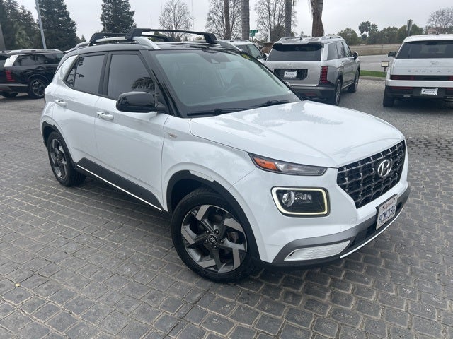 2022 Hyundai VENUE Limited CERTIFIED