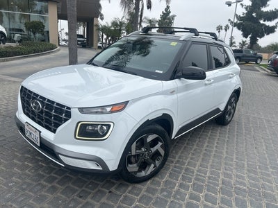 2022 Hyundai VENUE Limited CERTIFIED