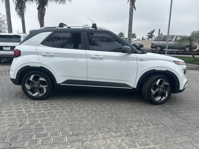 2022 Hyundai VENUE Limited CERTIFIED