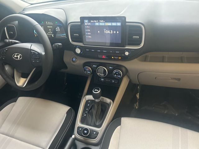 2026 Hyundai VENUE SEL