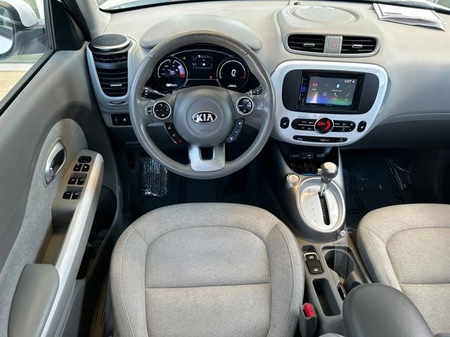 2016 Kia Soul EV Base