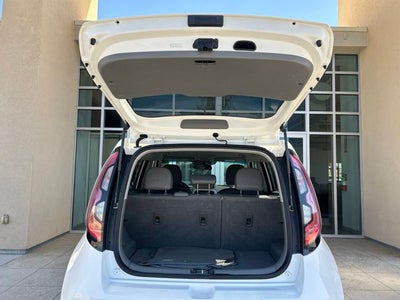 2016 Kia Soul EV Base