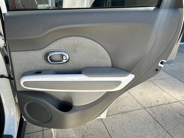 2016 Kia Soul EV Base