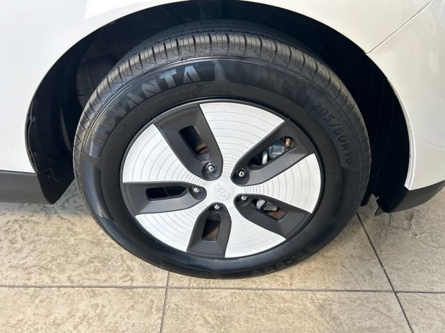2016 Kia Soul EV Base