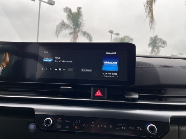 2025 Kia Carnival LXS