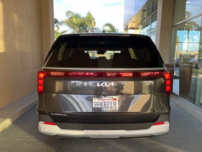 2025 Kia Carnival LXS