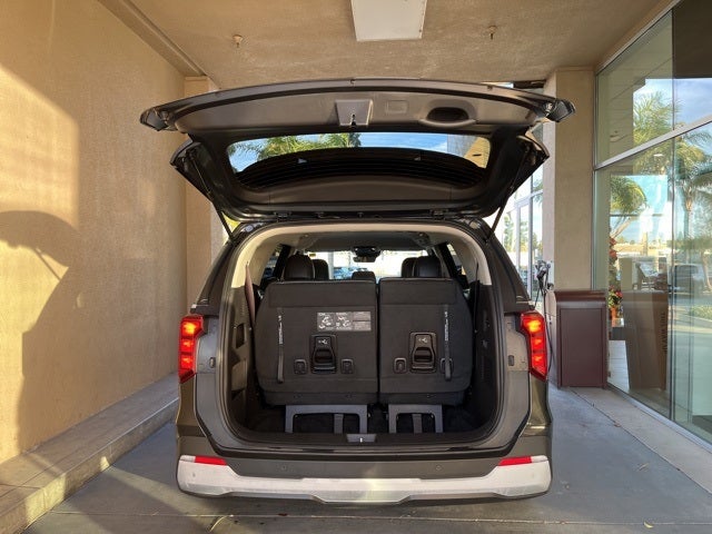 2025 Kia Carnival LXS