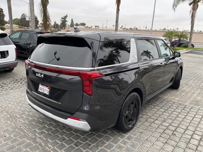 2025 Kia Carnival LXS