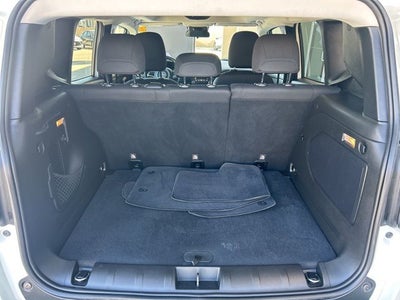 2016 Jeep Renegade Latitude 75th Anniversary Edition