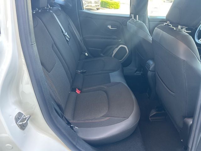 2016 Jeep Renegade Latitude 75th Anniversary Edition