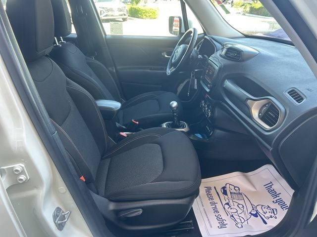 2016 Jeep Renegade Latitude 75th Anniversary Edition