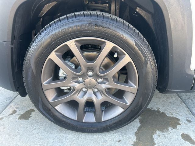 2016 Jeep Renegade Latitude 75th Anniversary Edition